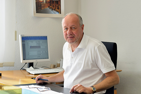 Apotheke und Fachapotheker für Allgemeinpharmazie Heiner Köhne